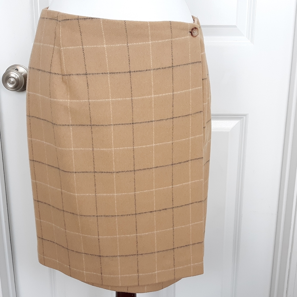 TALBOTS WOOL SKIRT